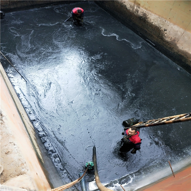 安丘废水池清理