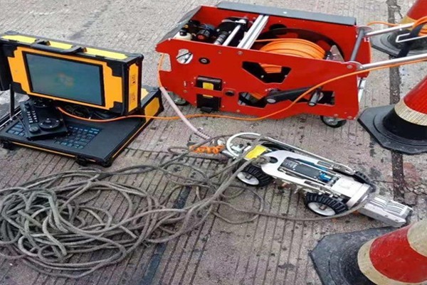 安丘CCTV管道检测机器人